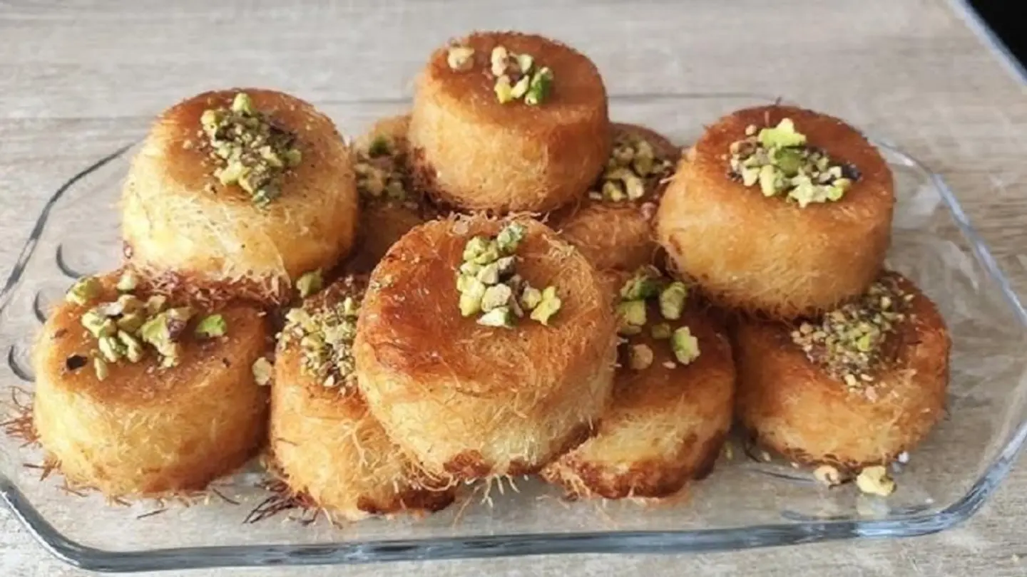 Mini Kunafa With Cream