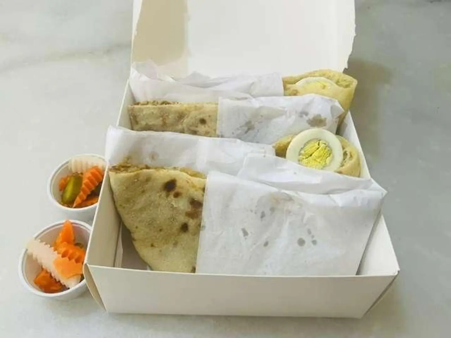 6 Mixed Sandwiches Box For Two People