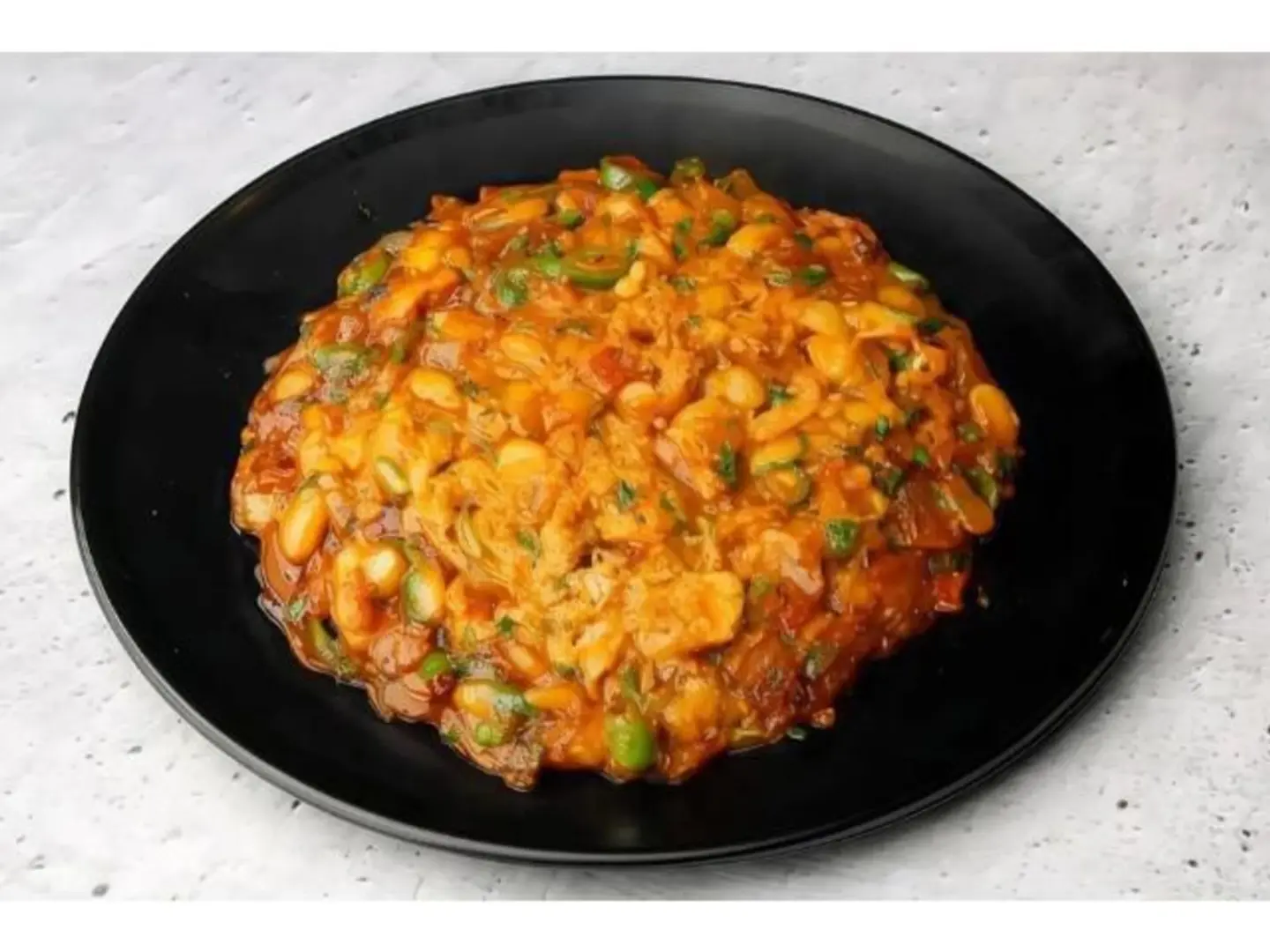 فاصوليا رطب مع التونة