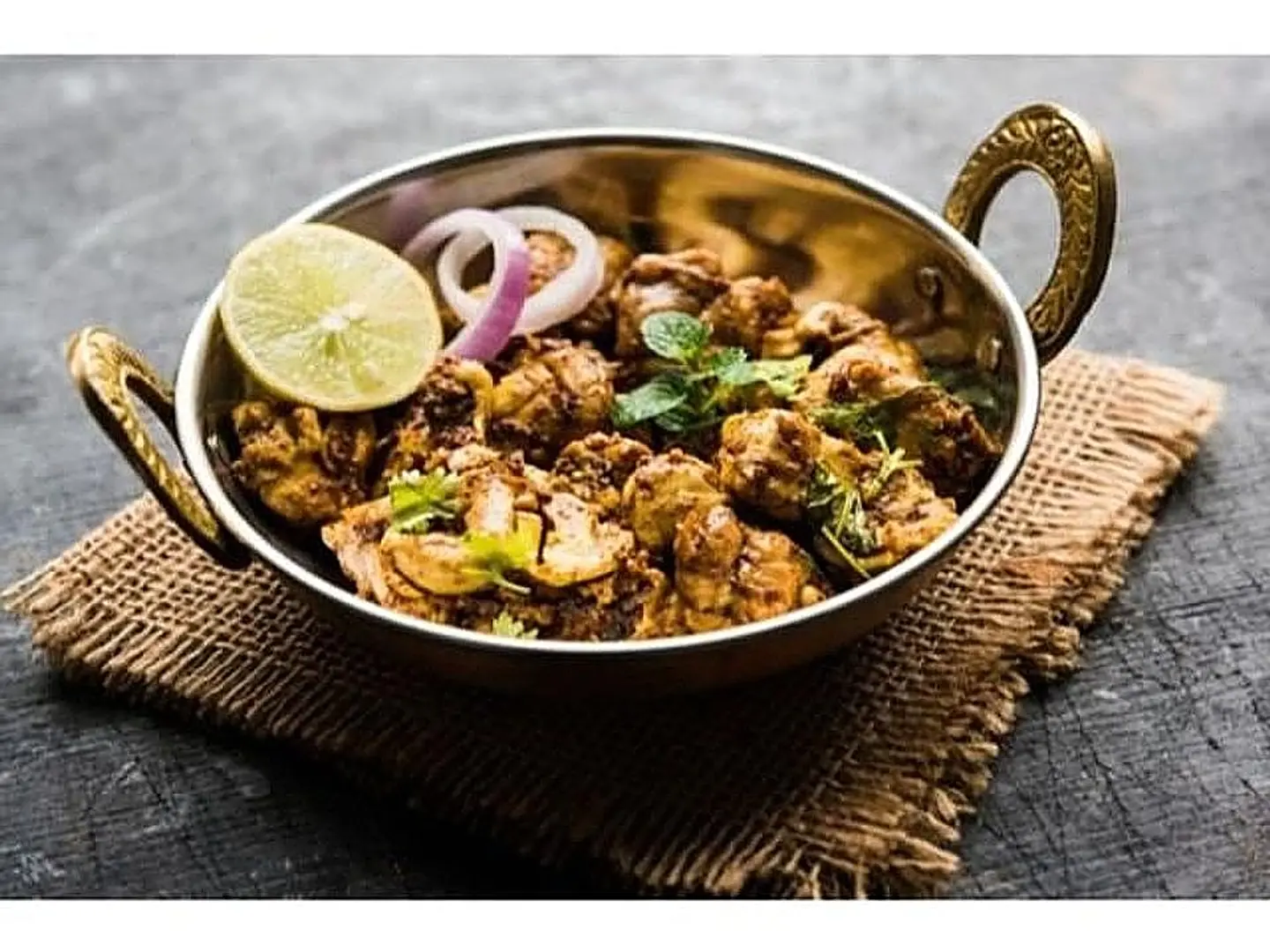 وجبة مخ محمر