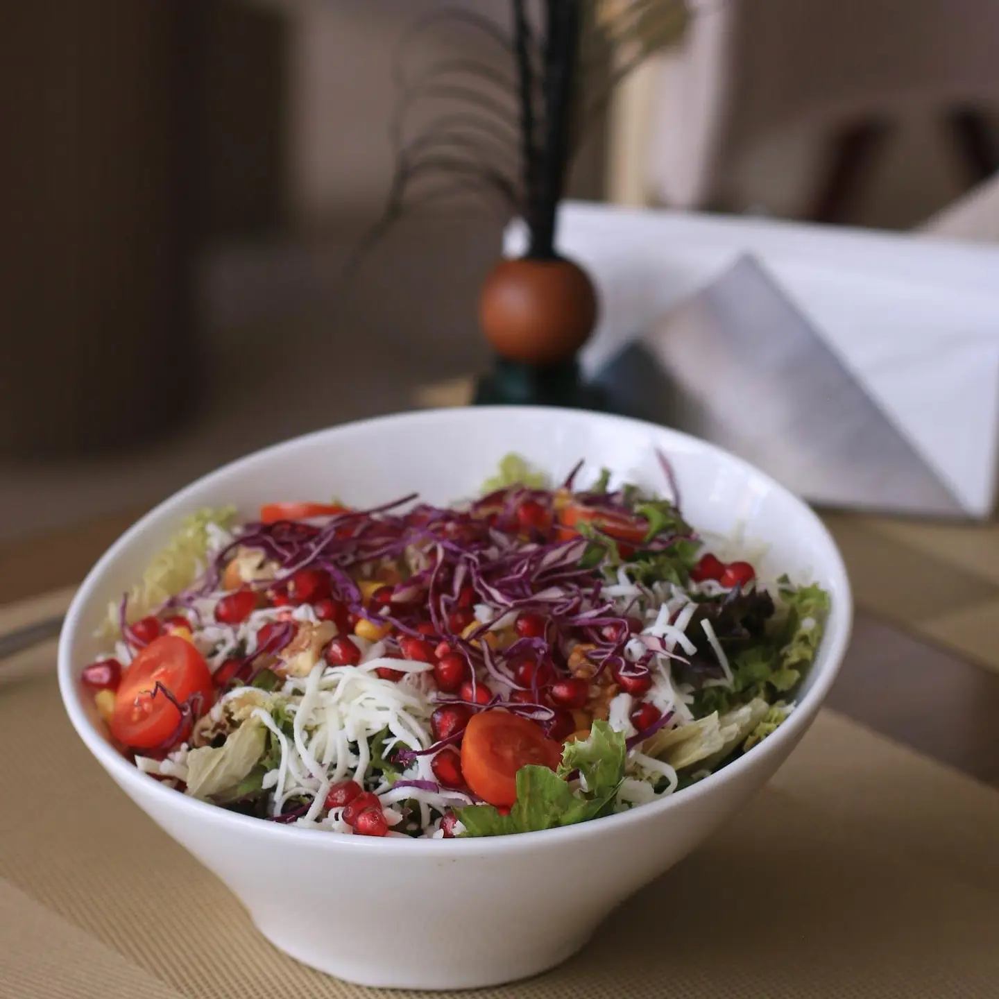 Signature Mayor Salad