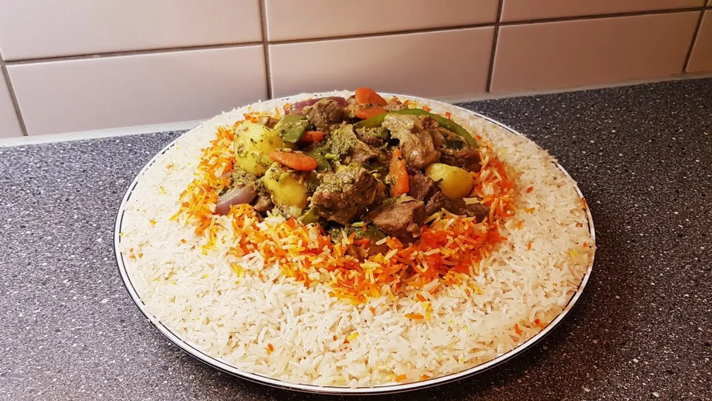 نص برمه مع الرز.