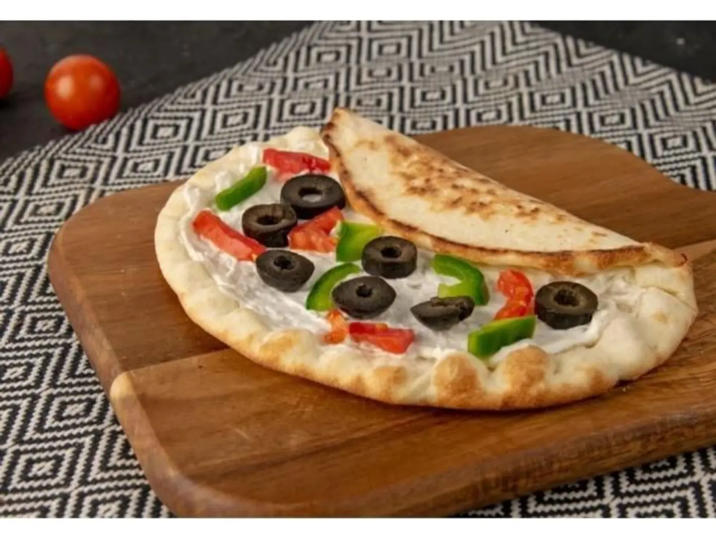 لبنة بالطماطم