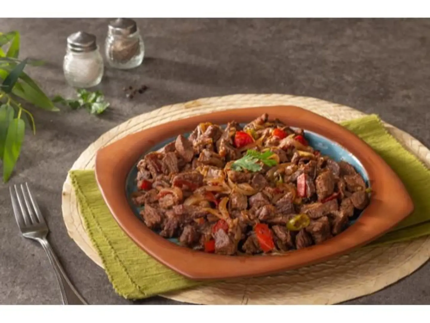 وجبة لحم محمر