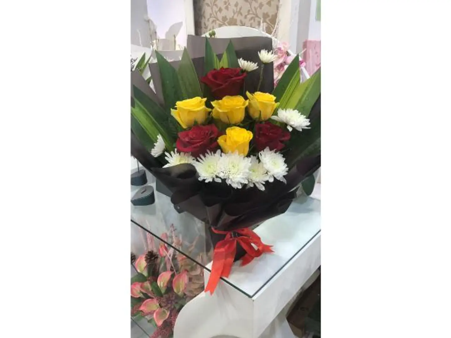 Red Gory Bouquet