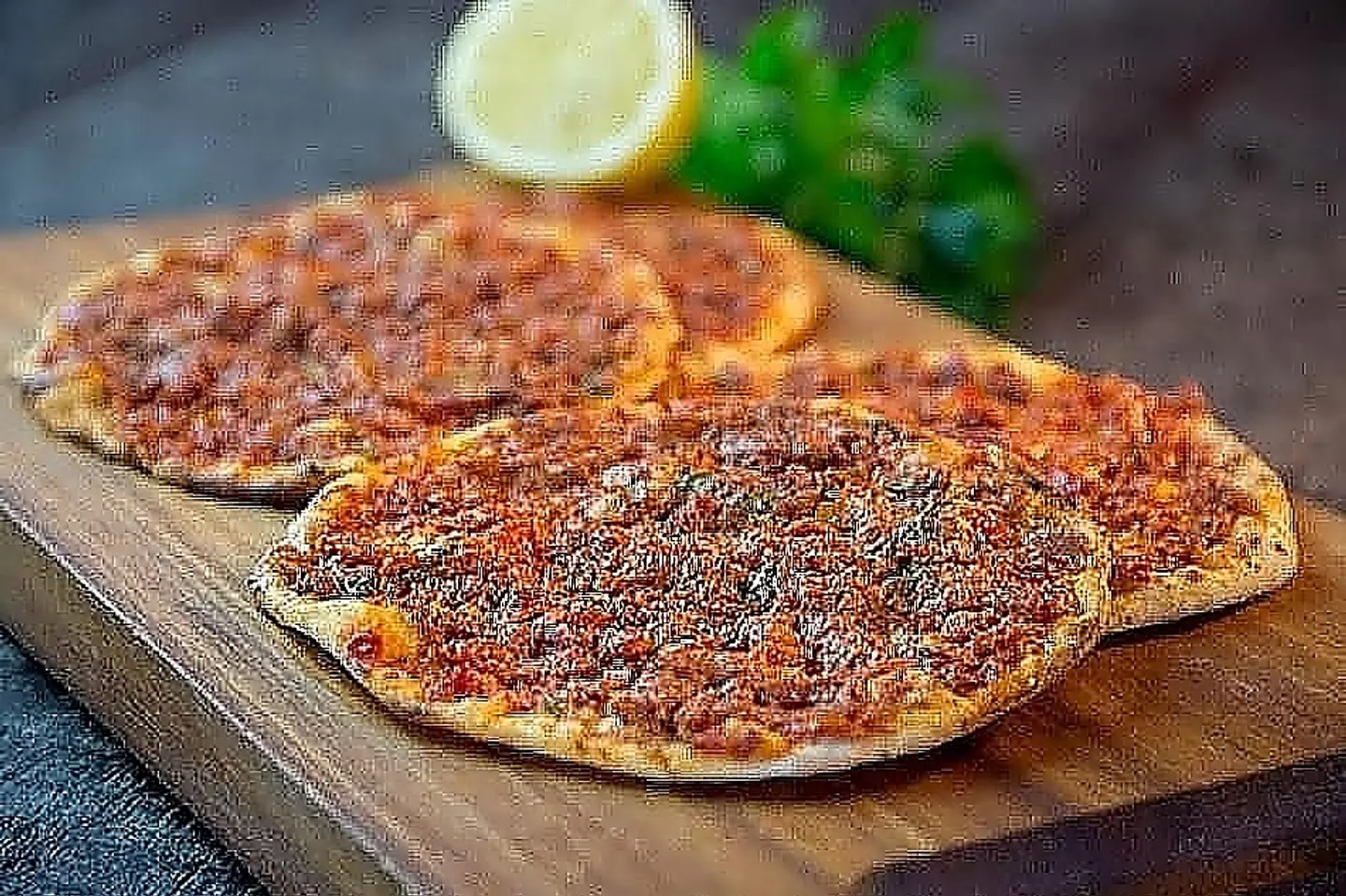 لحم بالجبن