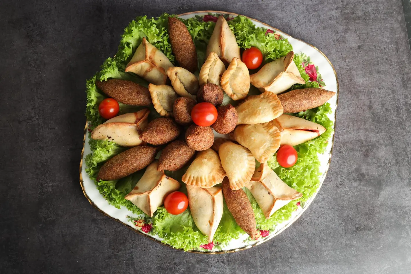 صحن مشكل جاهز