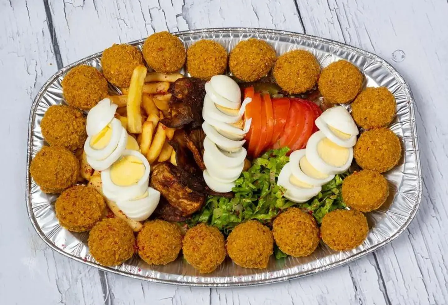 صحن فلافل كبير بالبيض