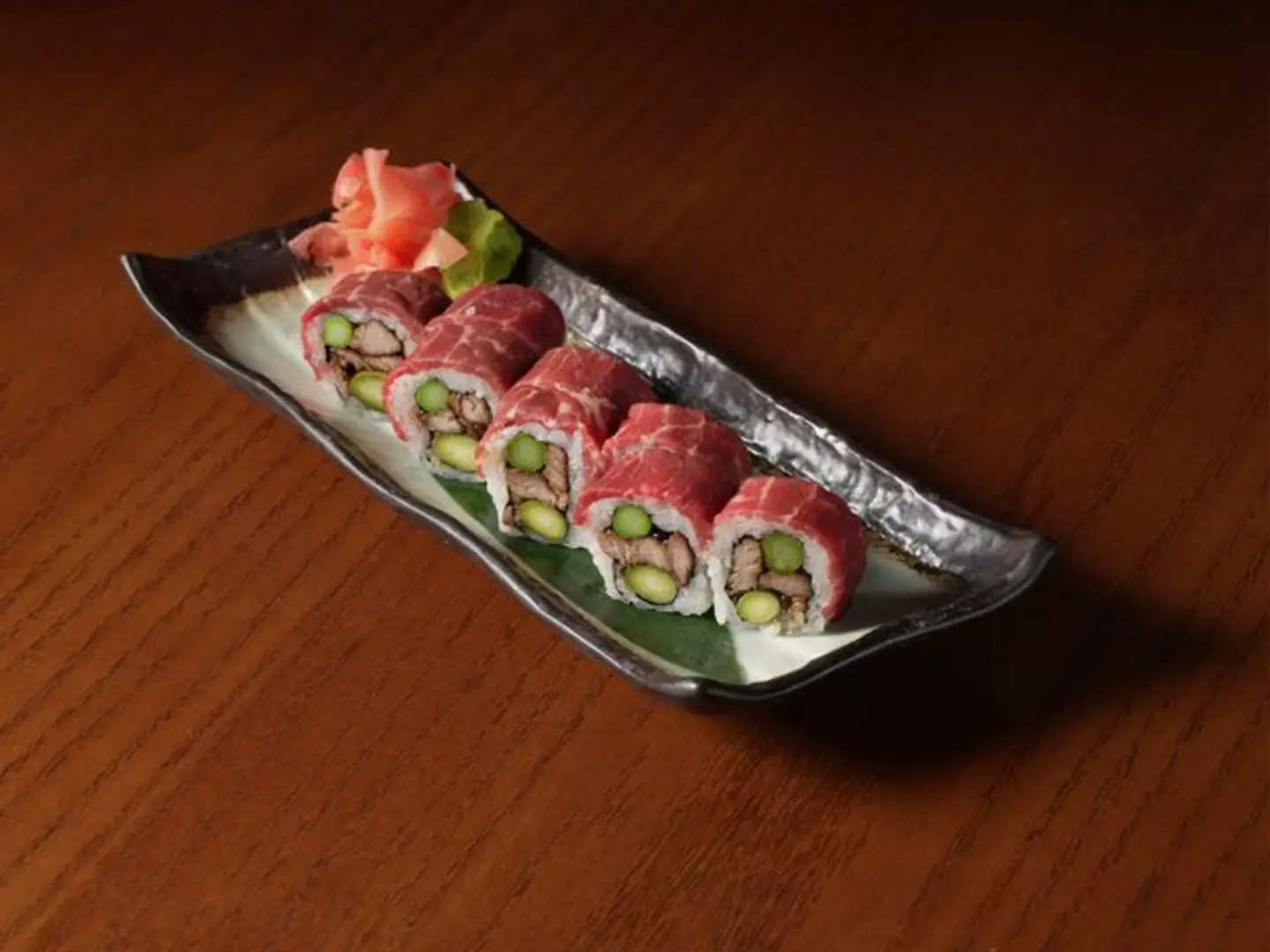 Beef Gami Roll 4 Pcs