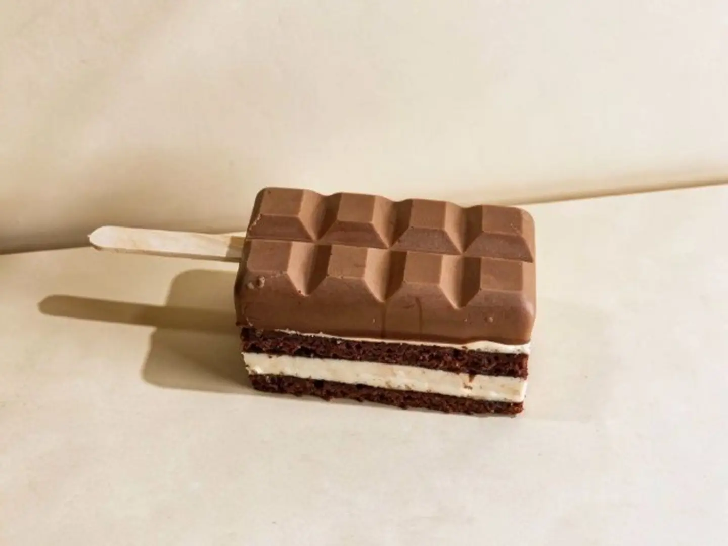 كيكة فانيلا آيس كريم