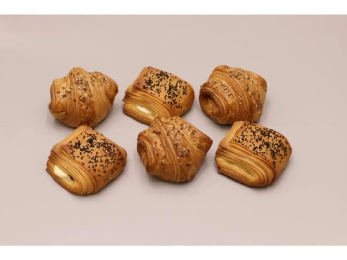 Mini Kunafa Pistachio Croissant