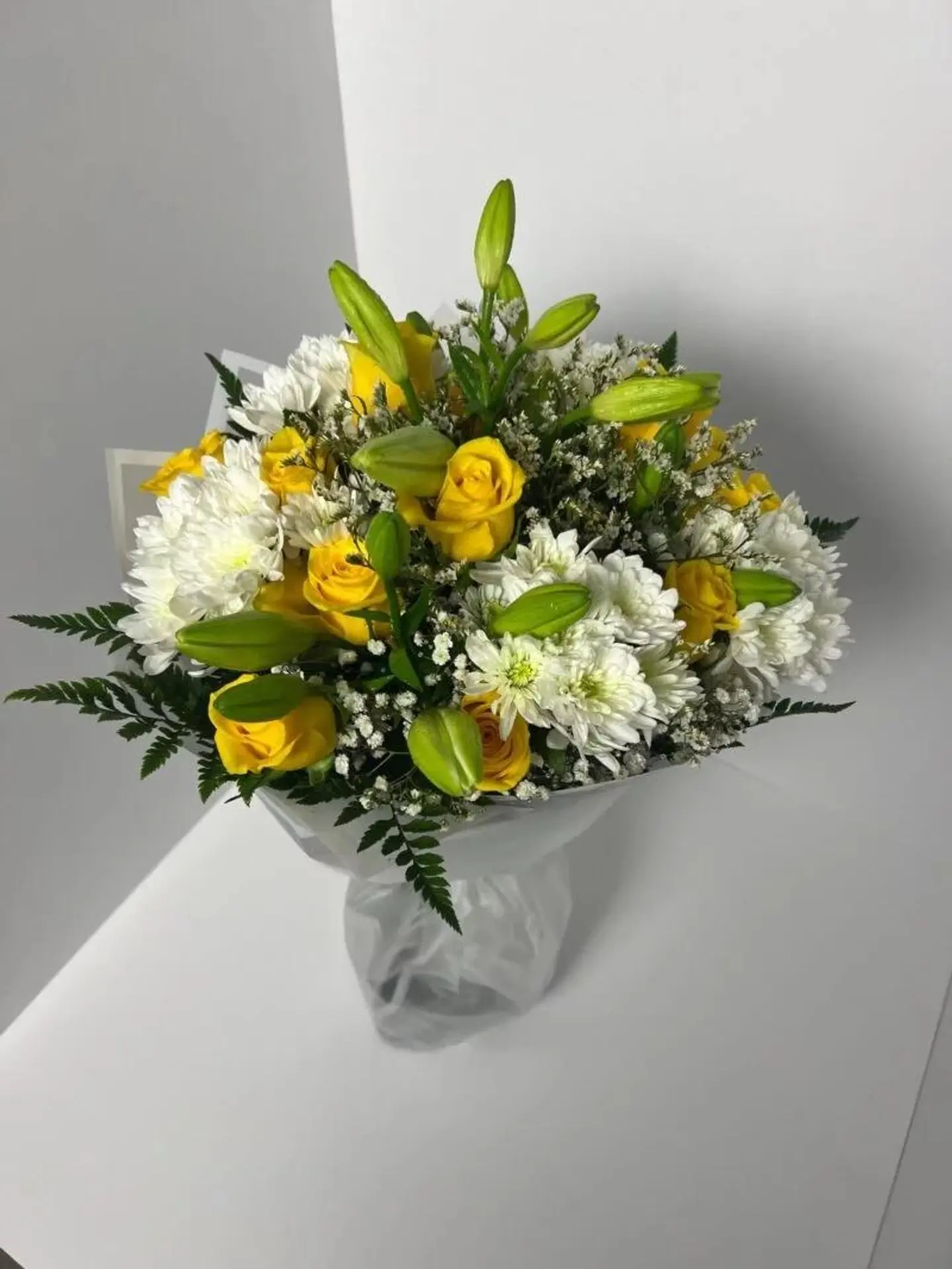 Large Hand Bouquet Yellow