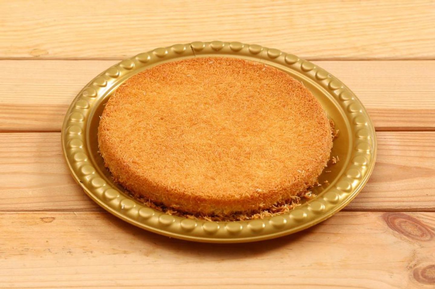 كنافة المئوية بالقشطة