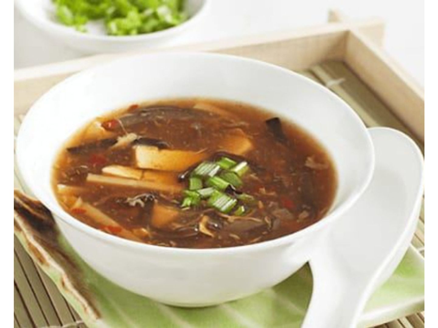 شوربة حامض حار