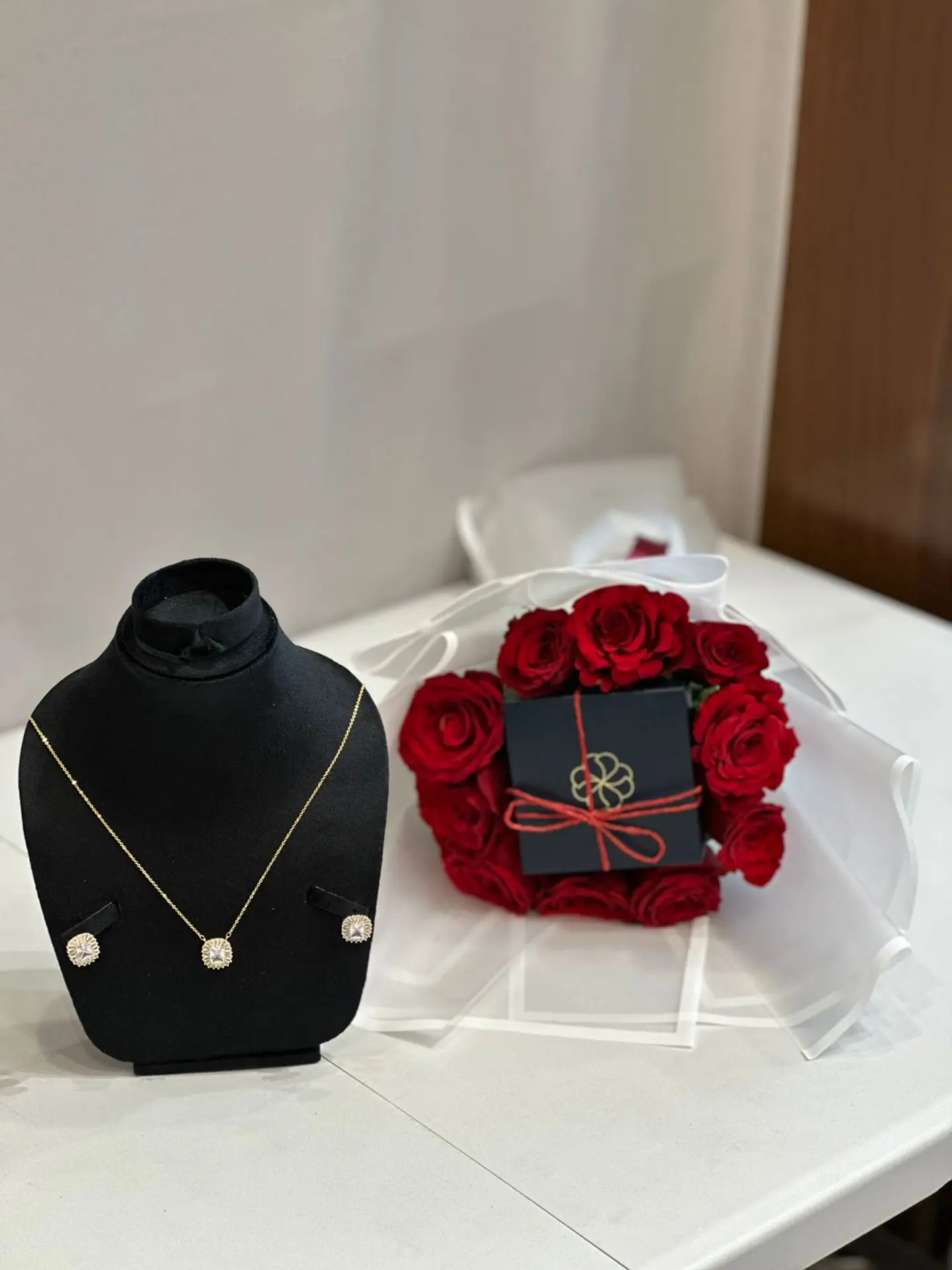 بريق الحب