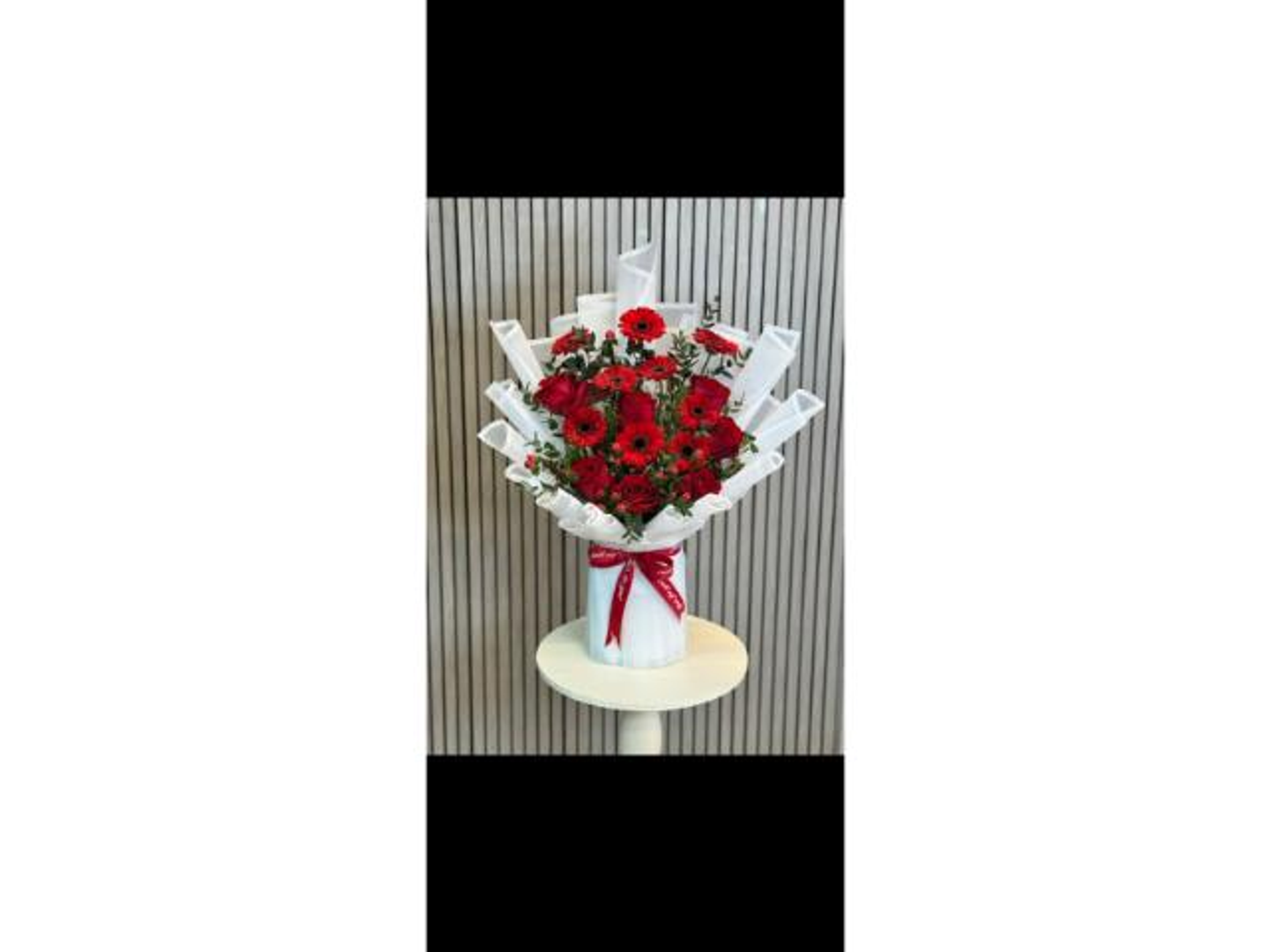 Selena Bouquet