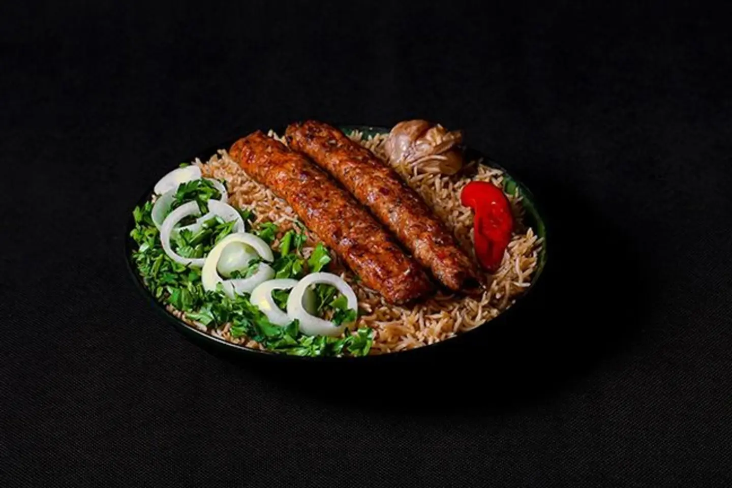 كبسة كباب دجاج معا الارز