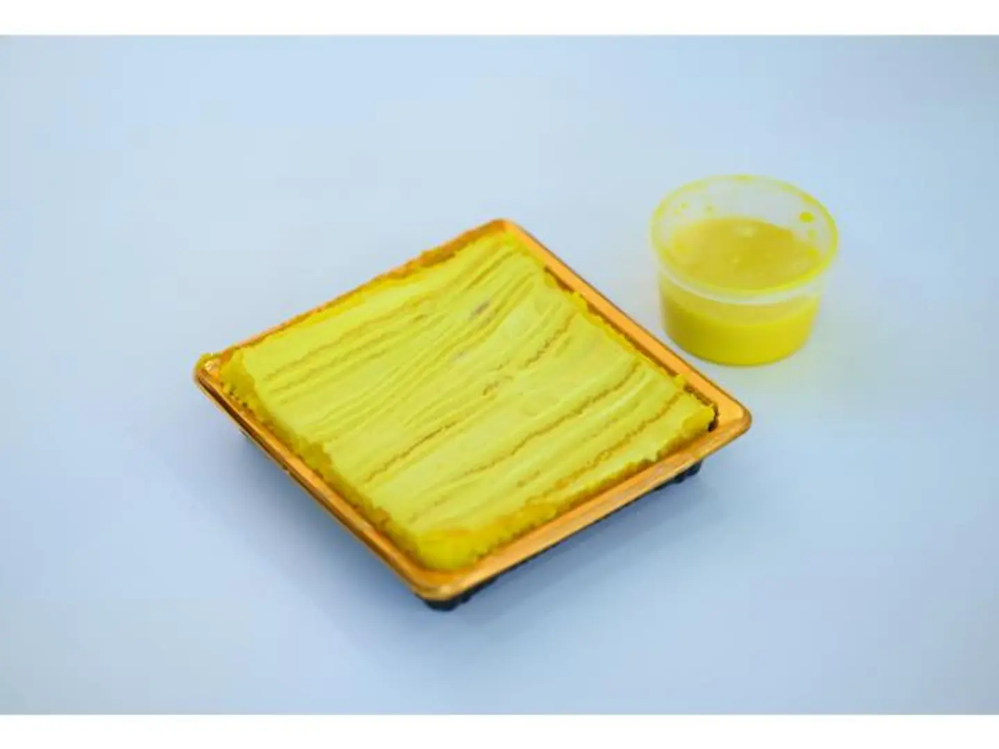 Saffron Cake