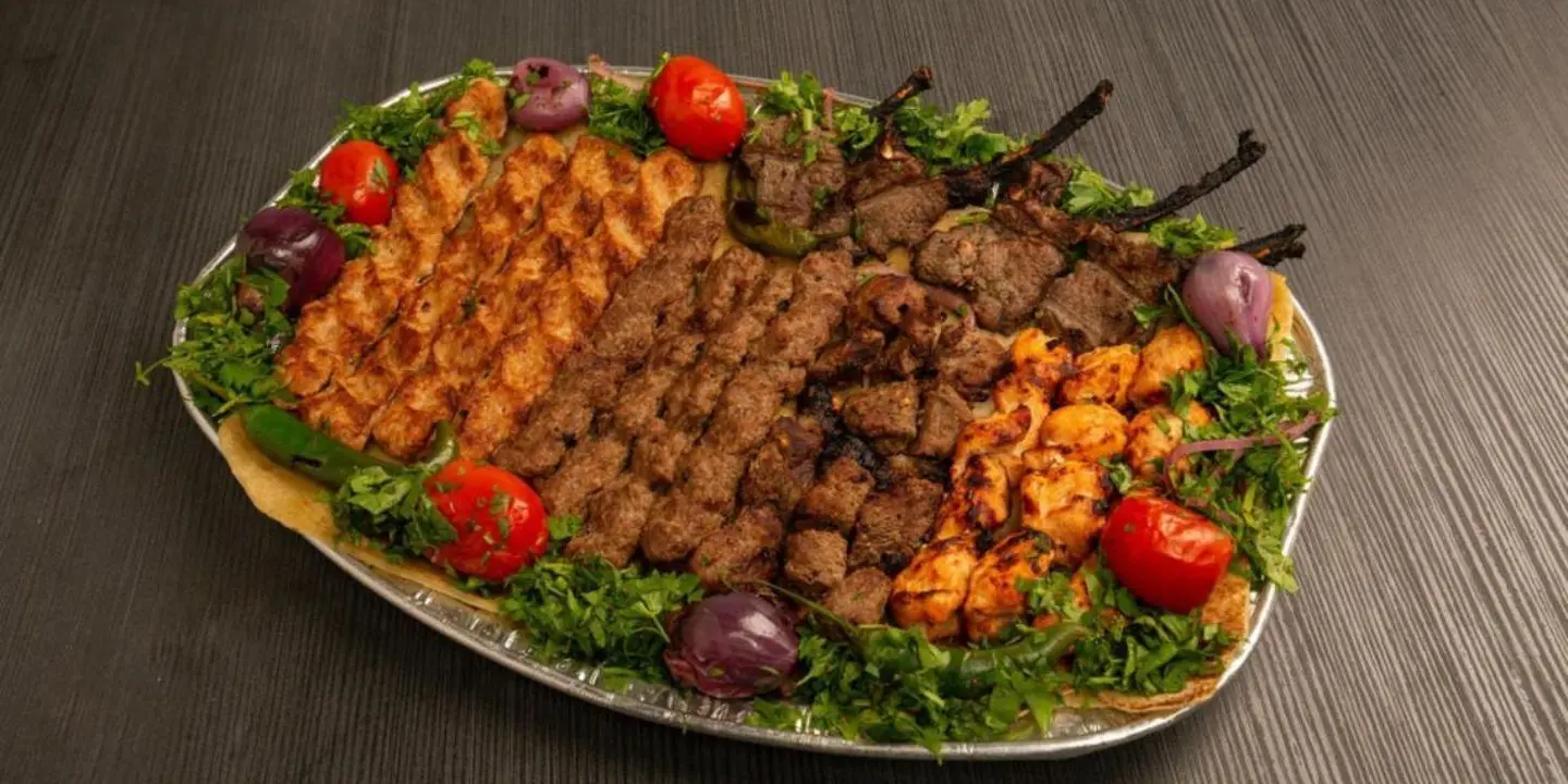 مشكل مشاوي عائلي