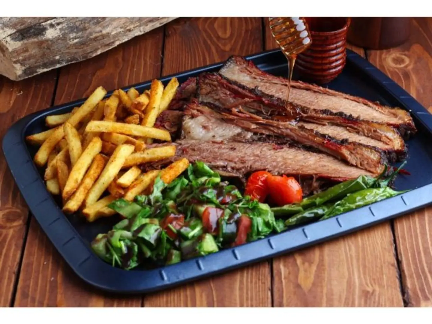 شرائح لحم البرسكت المدخن