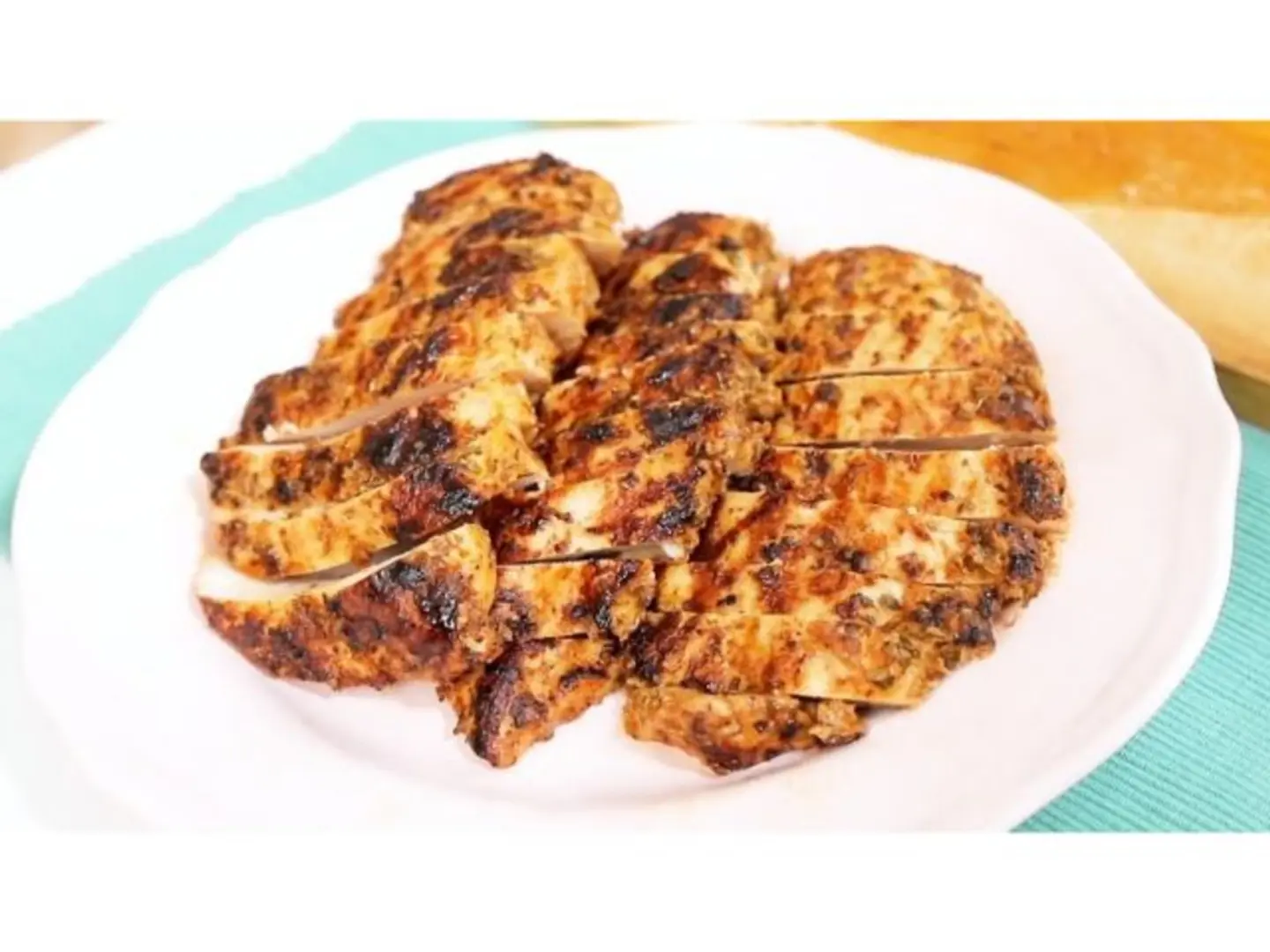 دجاج مشوي صدور