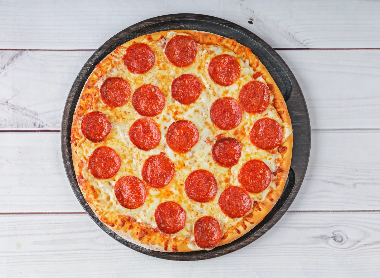 Medium Pepperoni Pizza