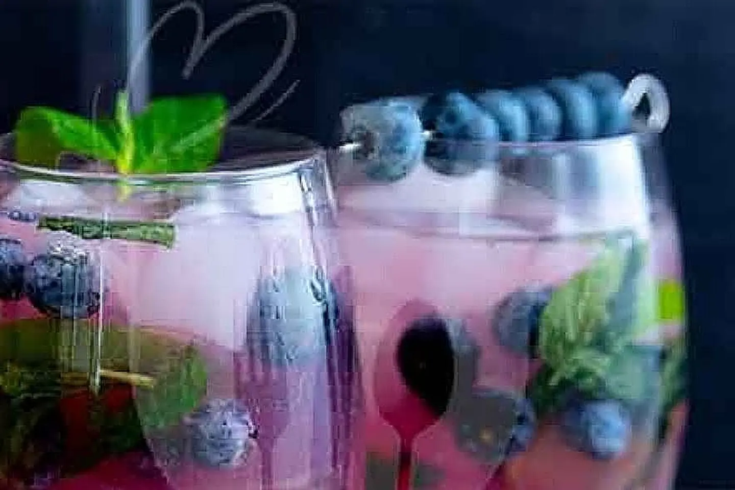 Mix Berry Red Bull