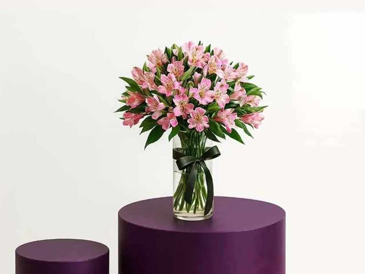 Estomaria Vase