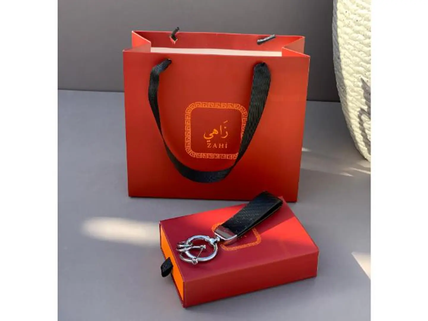 ميداليه من براند زاهي