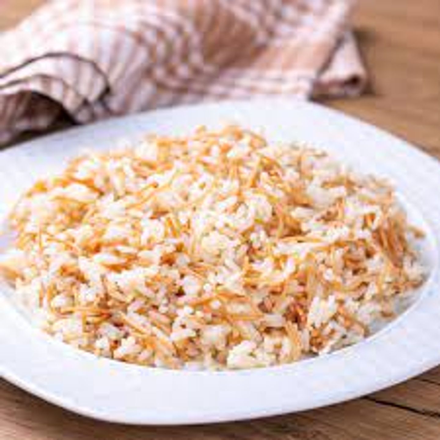 طبق ارز بشعيرية