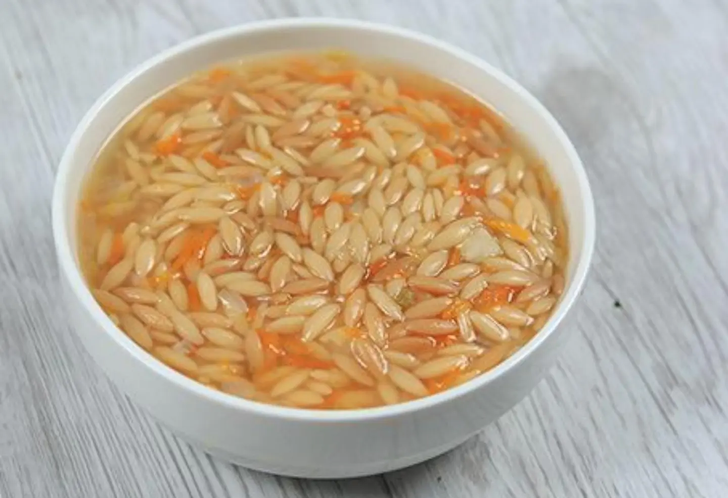 شوربة لسان العصفور