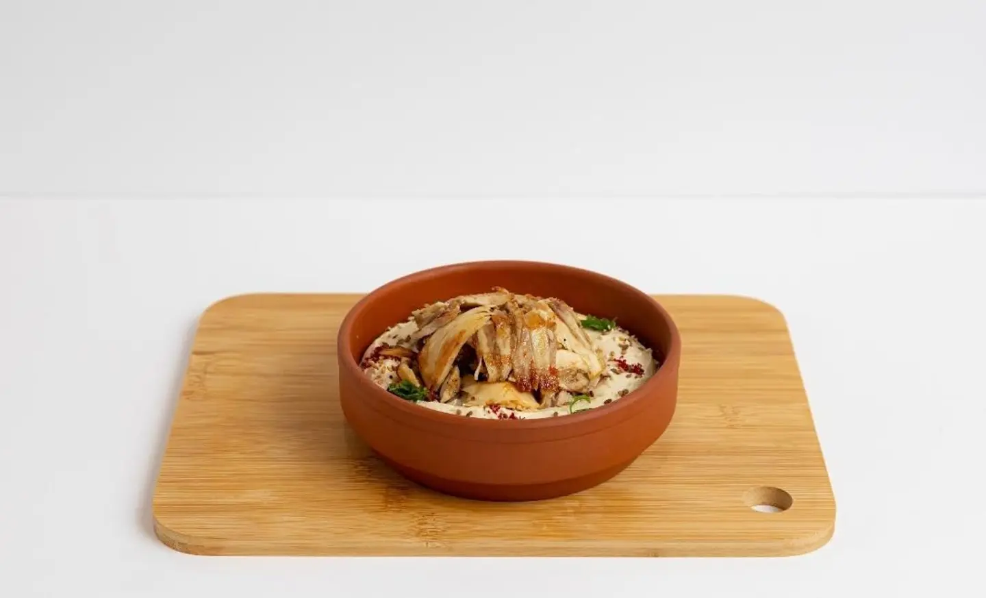 Hummus With Chicken