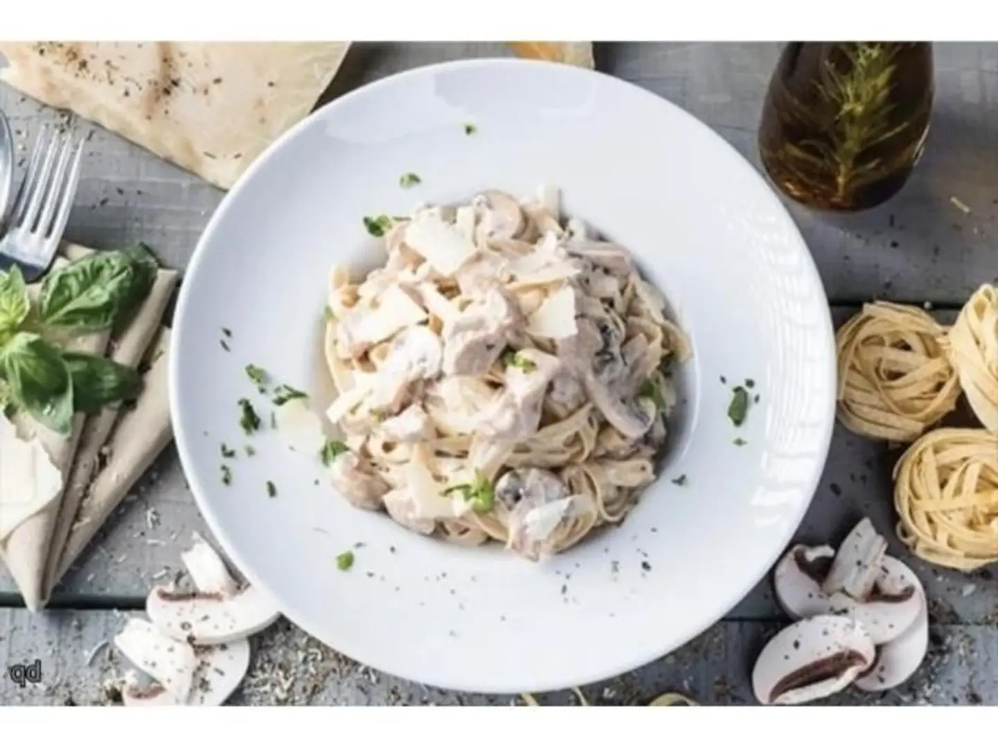 فيتوتشيني الفريدو بولو