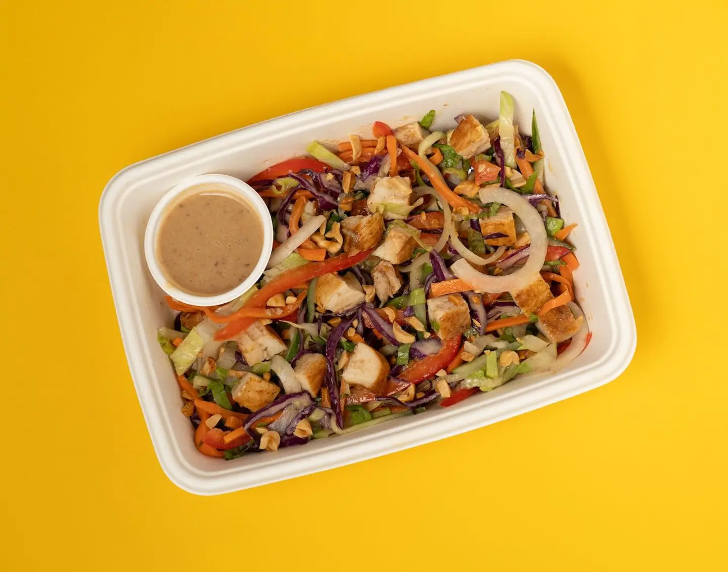 سلطة الدجاج التايلاندي