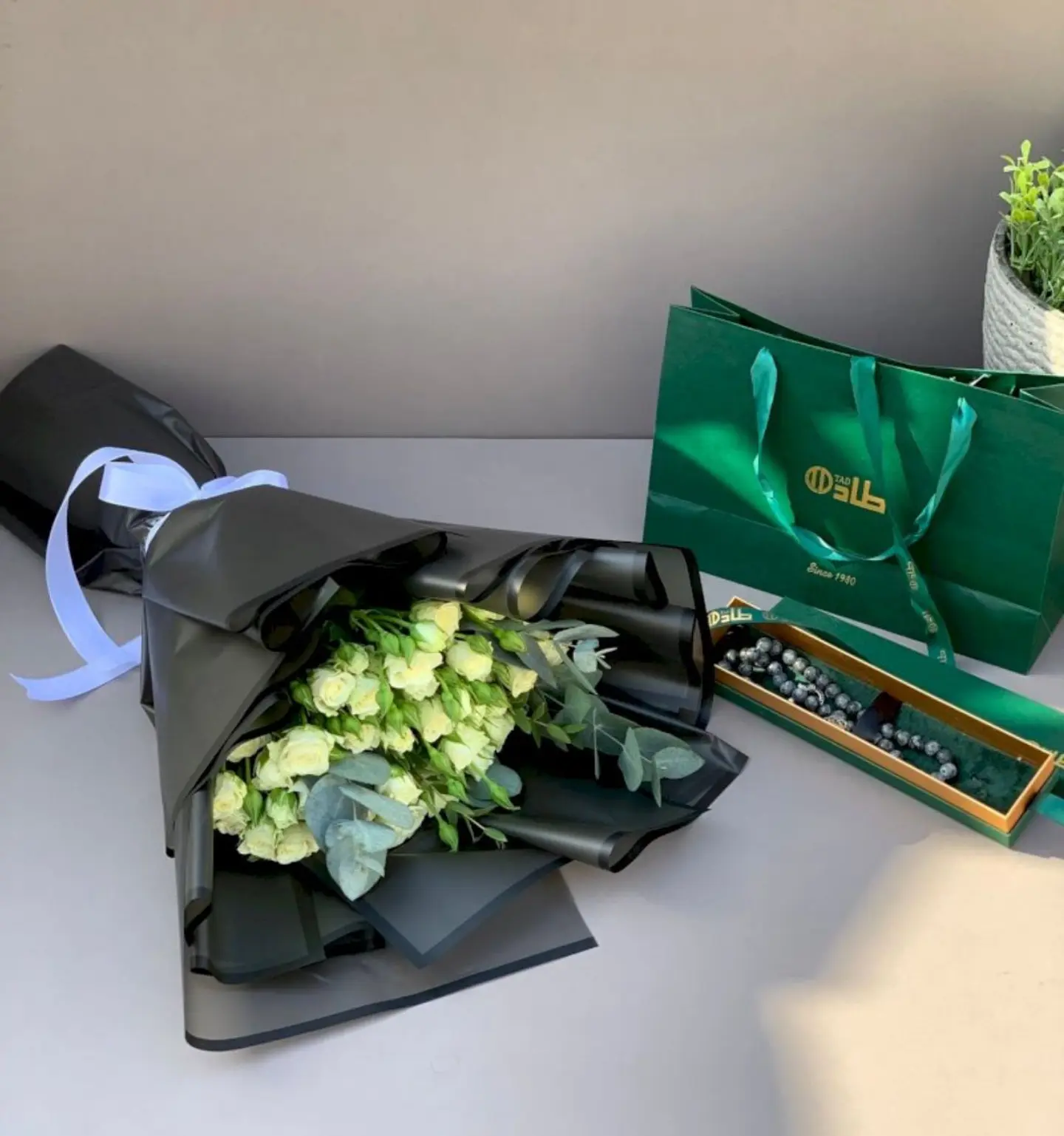 Tad Rosary With Baby Rose Bouquet