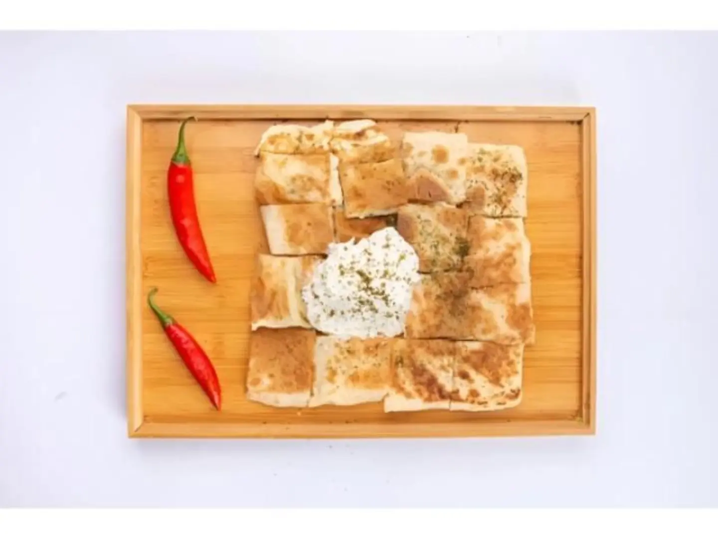 مطبق لبنة زعتر
