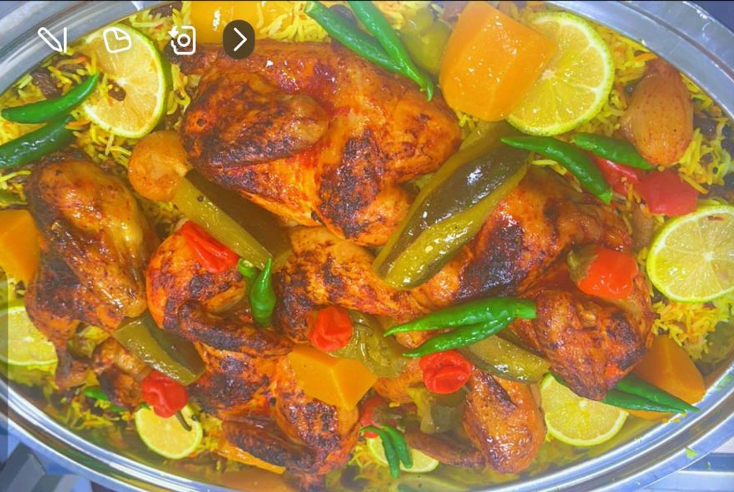 نص دجاجة - وسط