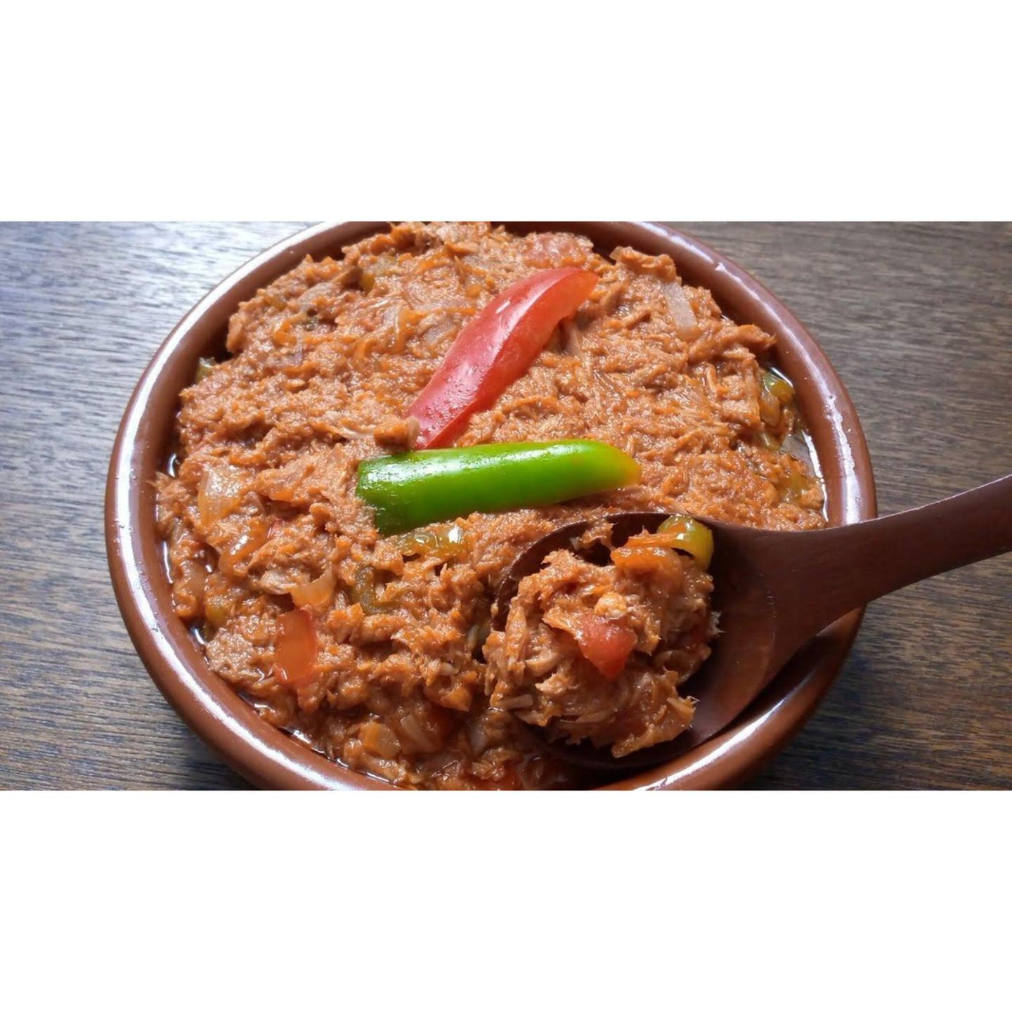 تونة سادة