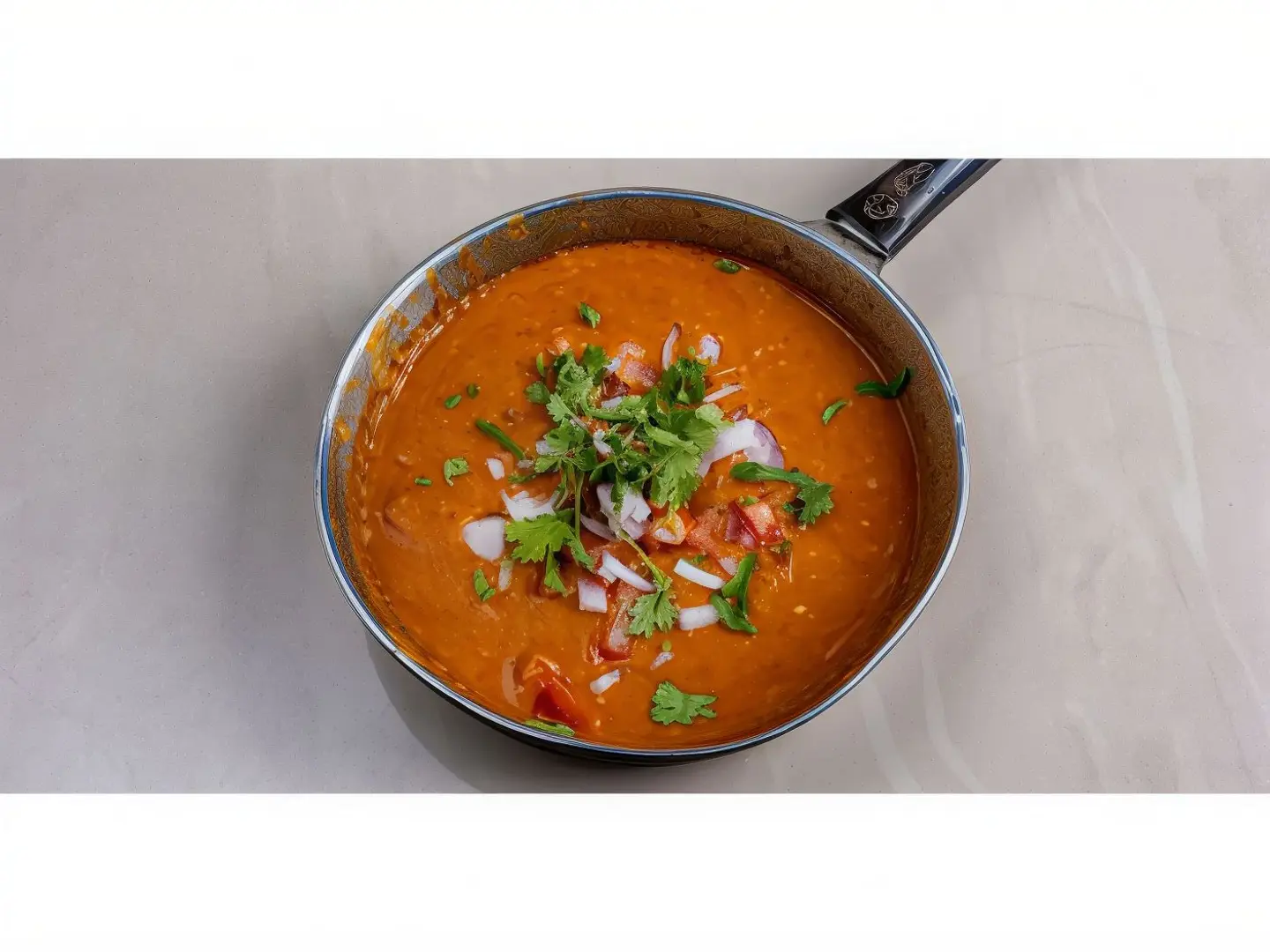 صحن فول طاوة