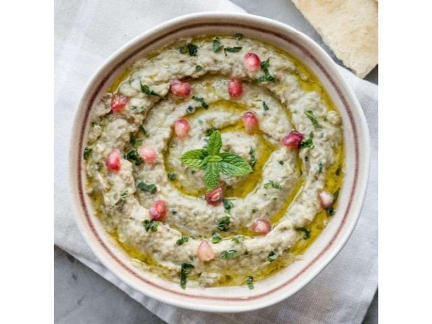 Large Mutabal Dish