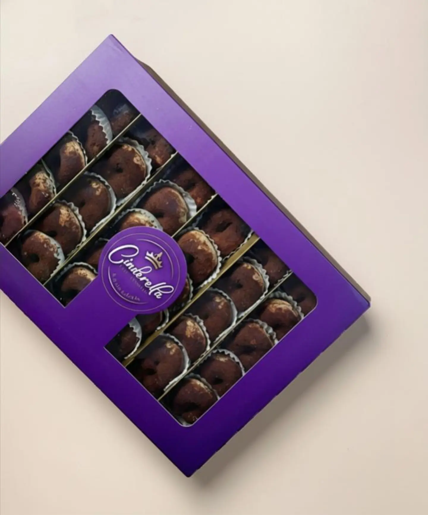 Large Cinnamon Date Mamoul