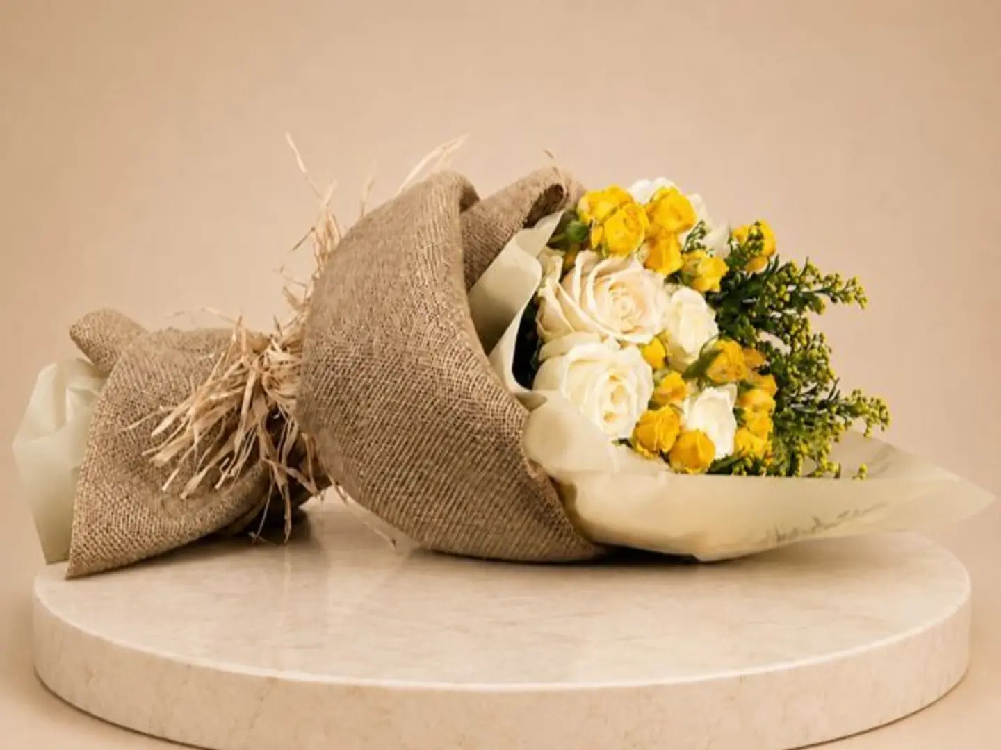 Radiant Beauty Flowers Bouquet