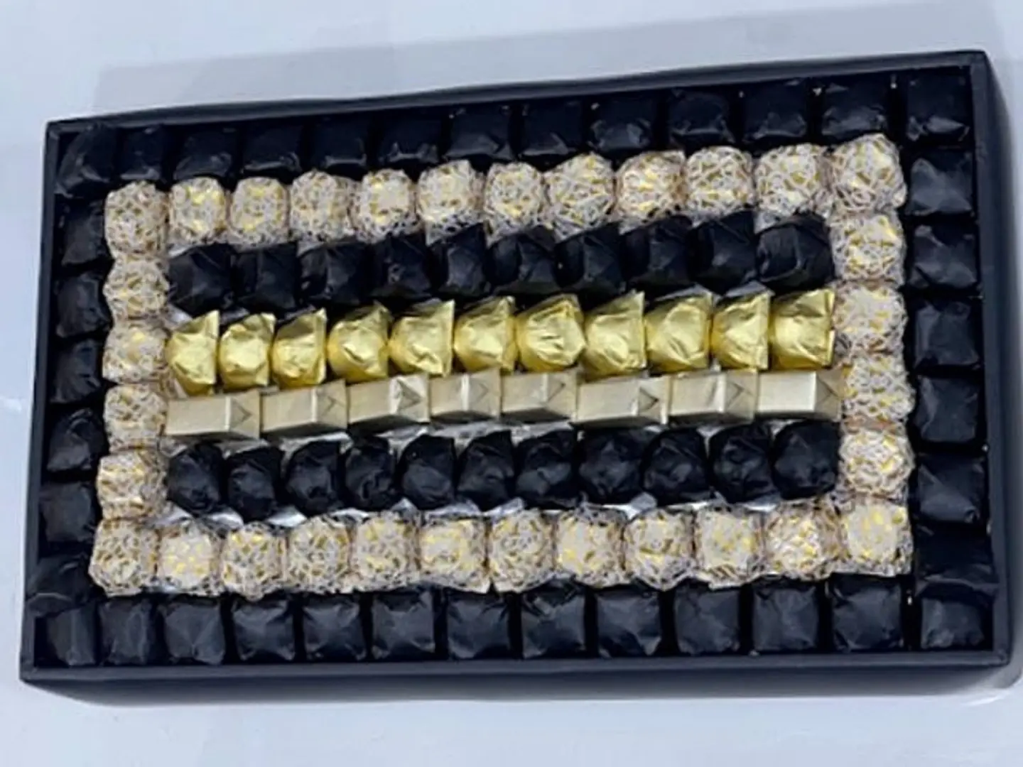 Rectangular Belgian Dessert 2 Kg Black Packaged