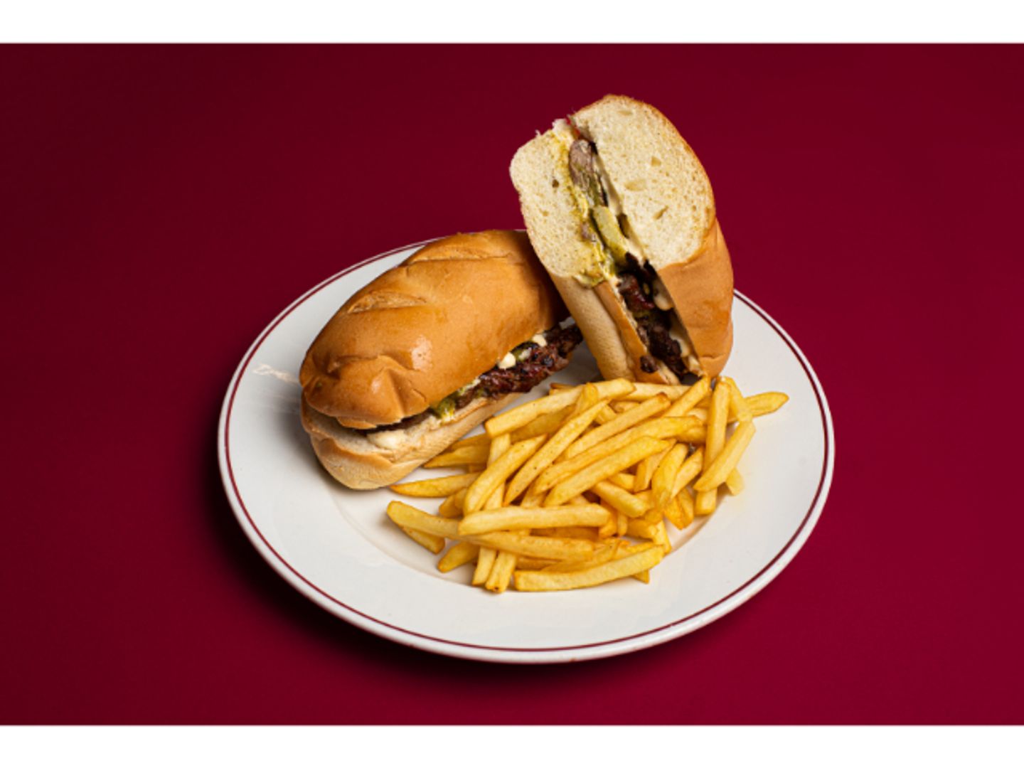 Combo Le Entrecote Sandwich Le Entrecote La Baguette Beef