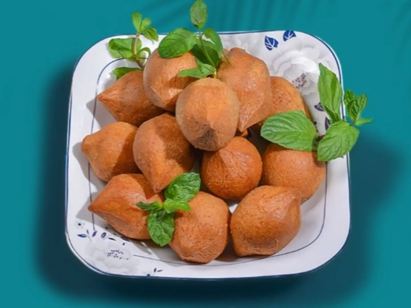 8 Chicken Kibbeh Pieces
