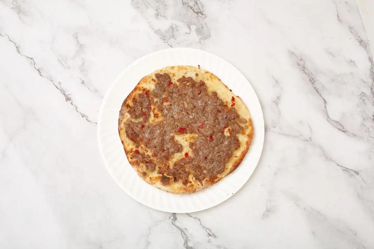 مناقيش لحم بعجين