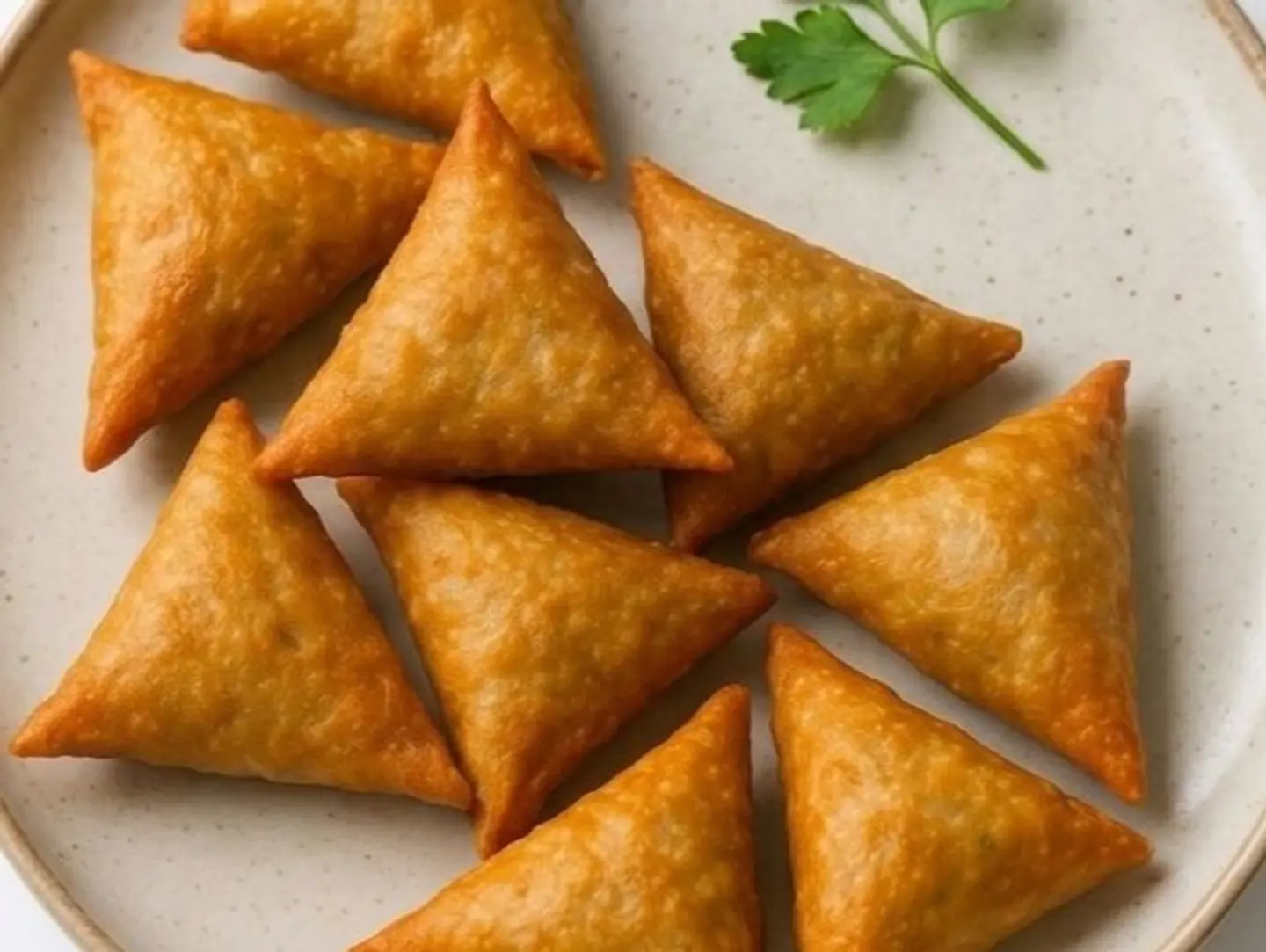 سمبوسة بالجبنه الفيتا
