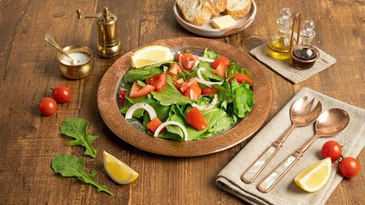 سلطة خضراء