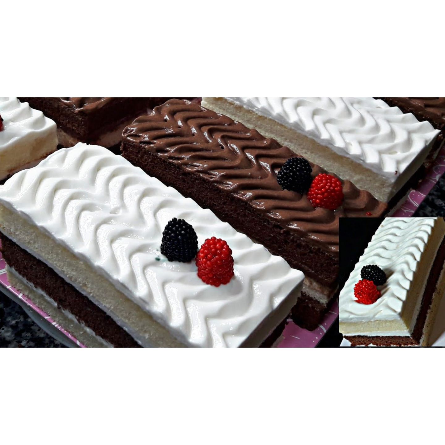 Gateau Chocolate With Vanilla