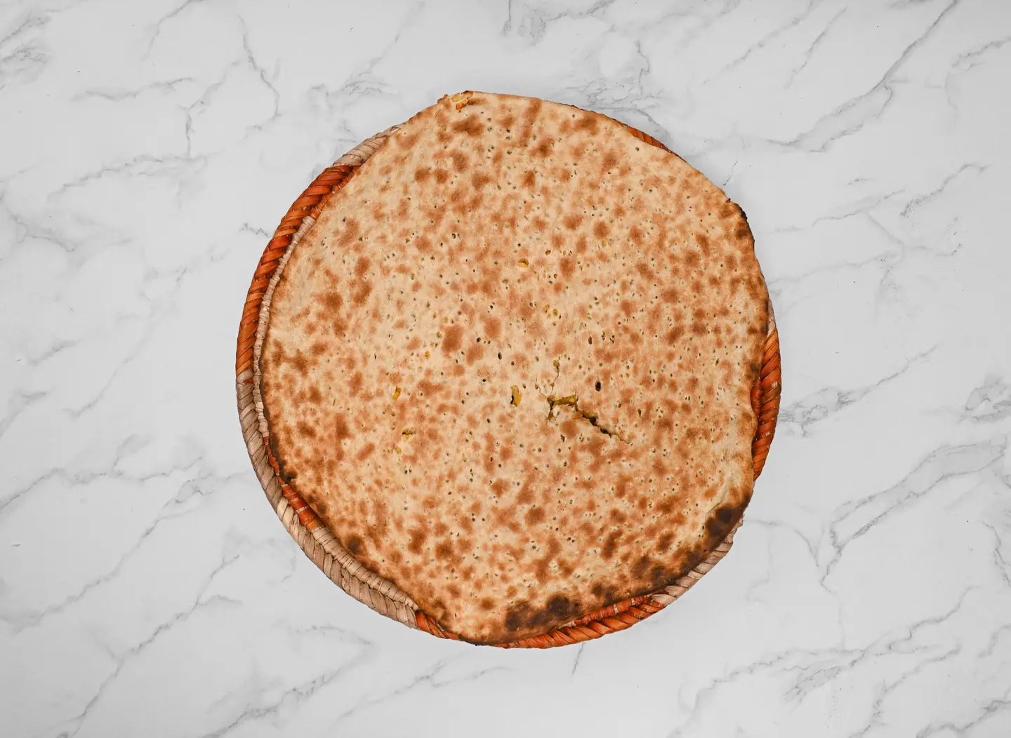 خبز بالجبن